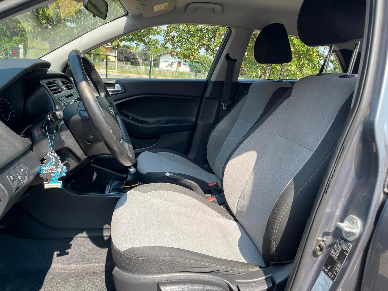 Hyundai i20 1.2 84 CV 5p Style - Neopatentati