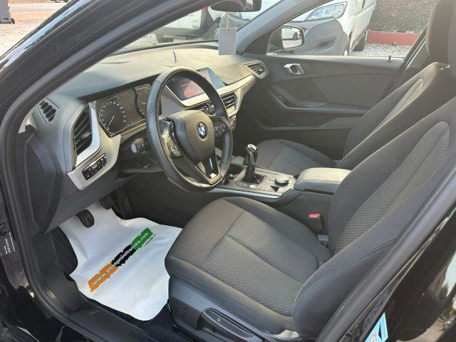 BMW 118 d 5p. Advantage