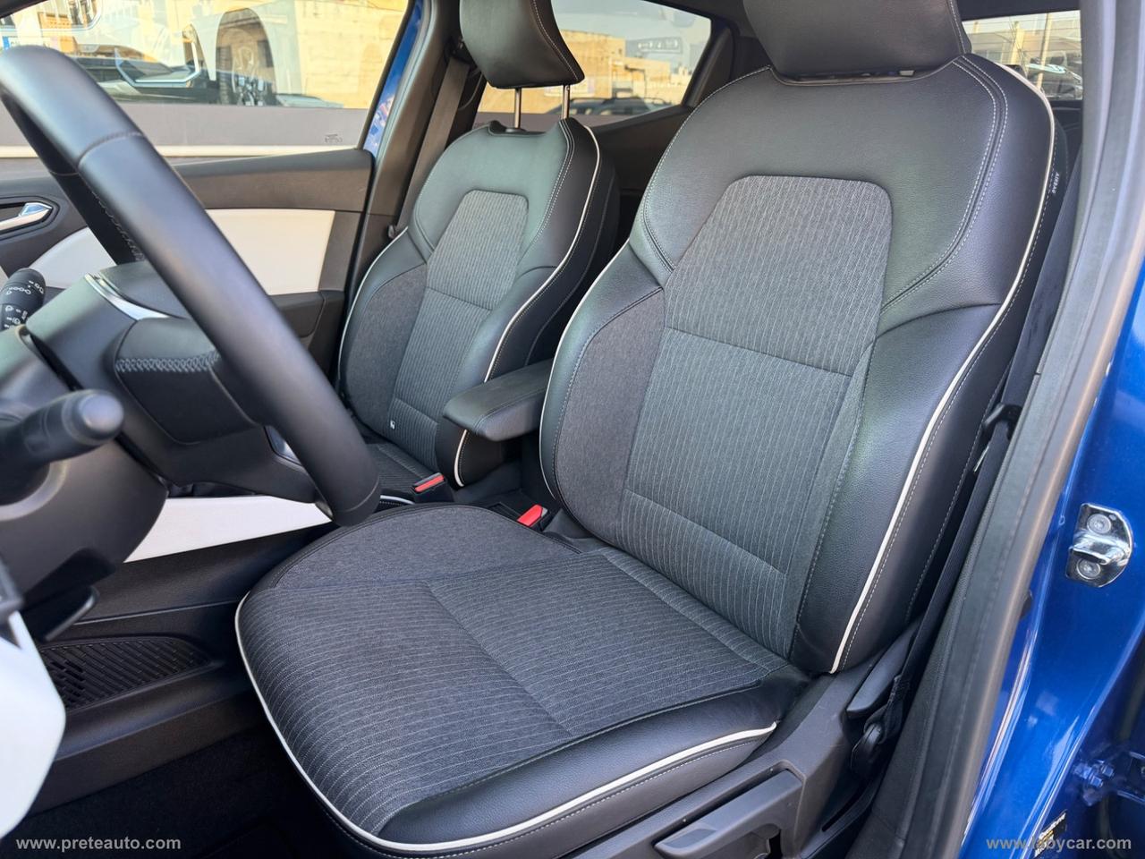 RENAULT Clio TCe 90 CV Techno