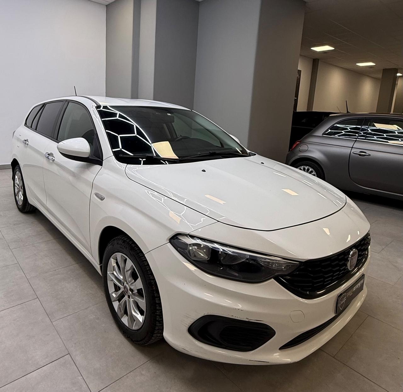 Fiat Tipo 1.6 Mjt S&S SW Lounge