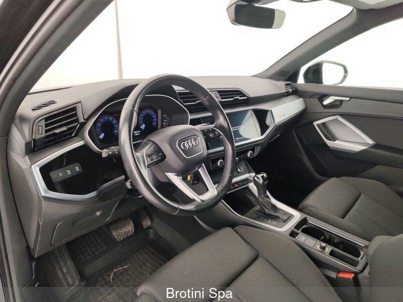 Audi Q3 35 TFSI S tronic Business Advanced