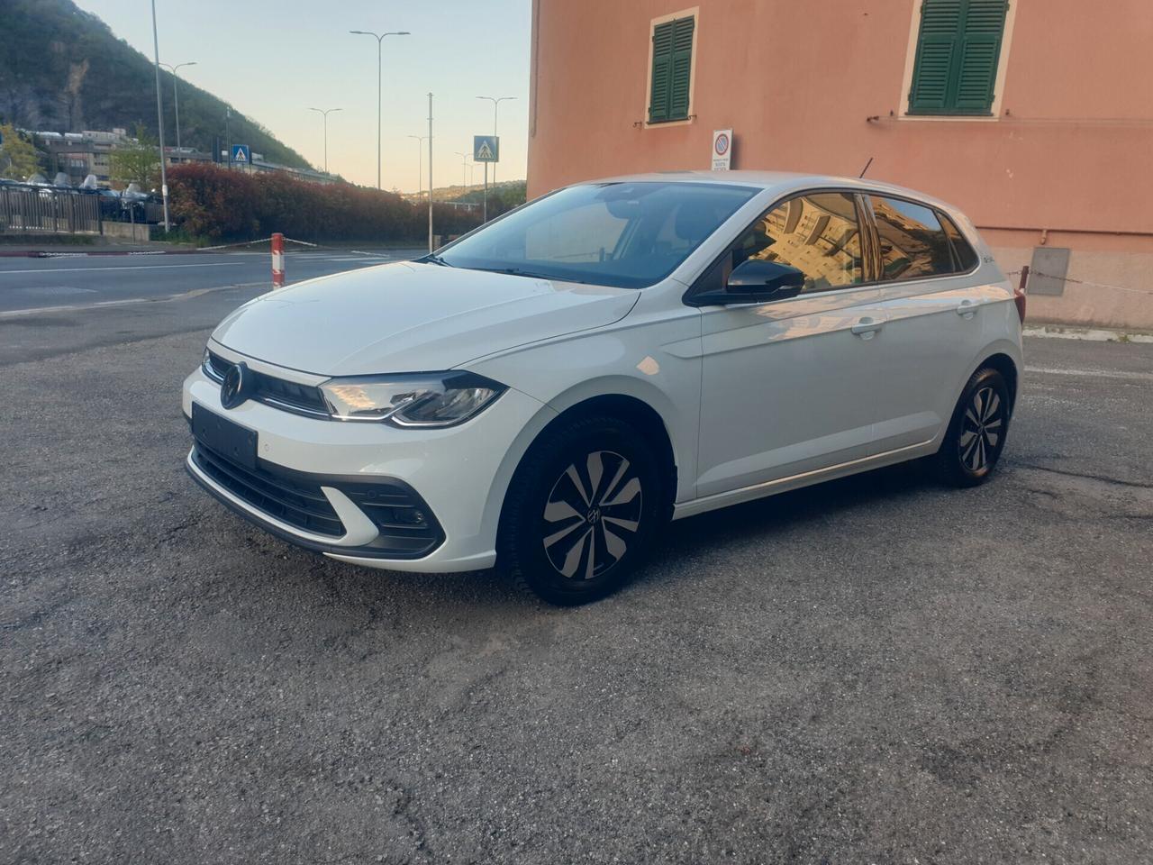 Volkswagen Polo 1.0 TSI GOAL