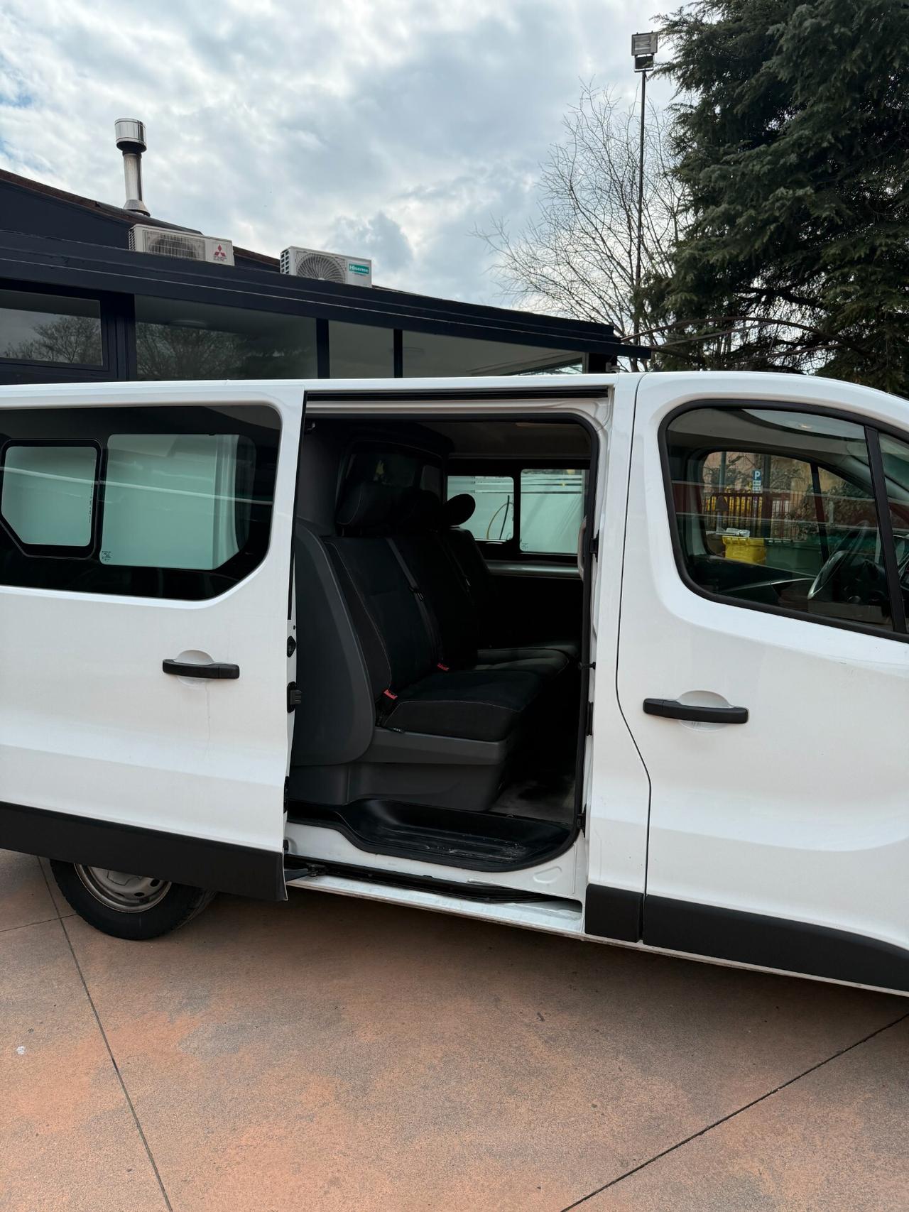 Renault Trafic Comby - prezzo già compreso IVA!!