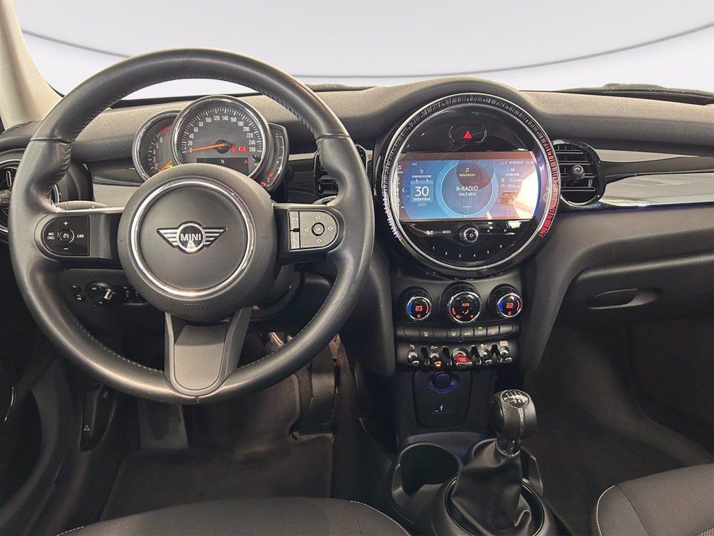 MINI Mini 5p 1.5 cooper essential del 2021