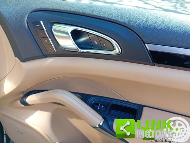 PORSCHE Cayenne 3.0 V6 tdi Platinum Edition 245cv tiptronic