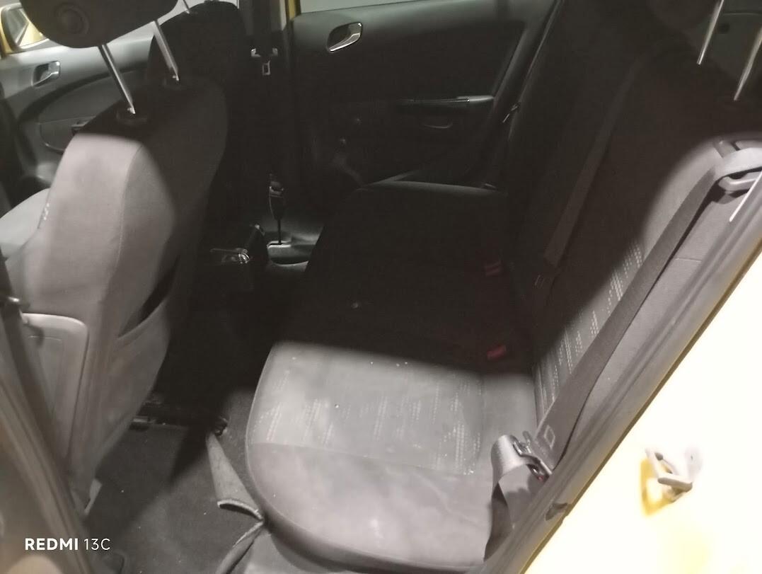 OPEL CORSA DEL 2011 BENZINA 100.000 KM