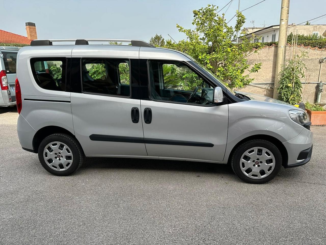 Fiat Doblo Doblò 1.6 MJT 16V 105CV Easy 7 POSTI