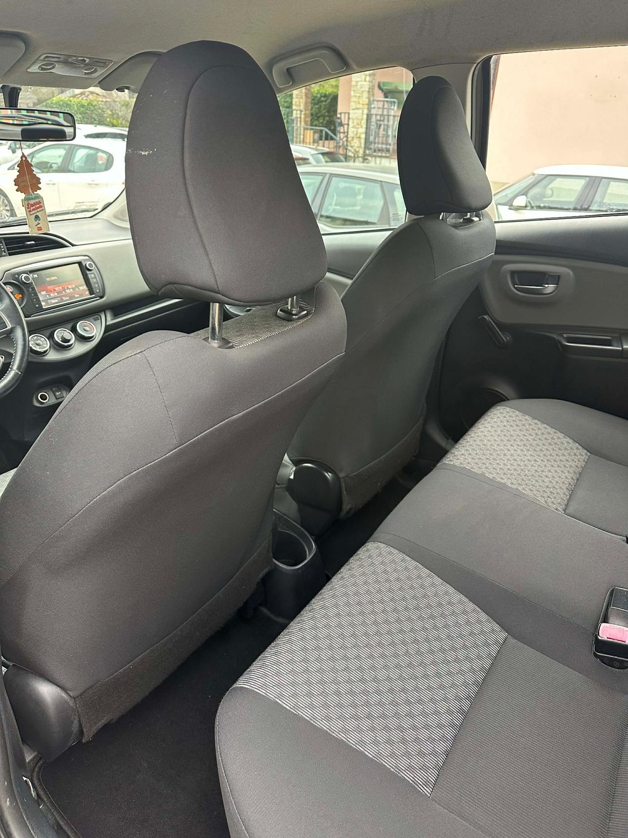 Toyota YARIS 1.0 5P ACTIVE NEOPAT KMCERT GARANZ