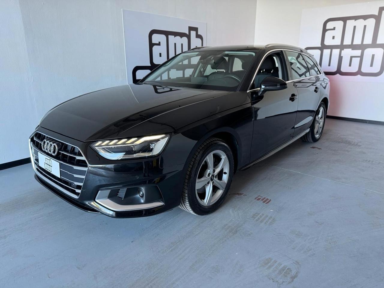 Audi A4 Avant 35 TDI/163 CV S tronic Business Advanced