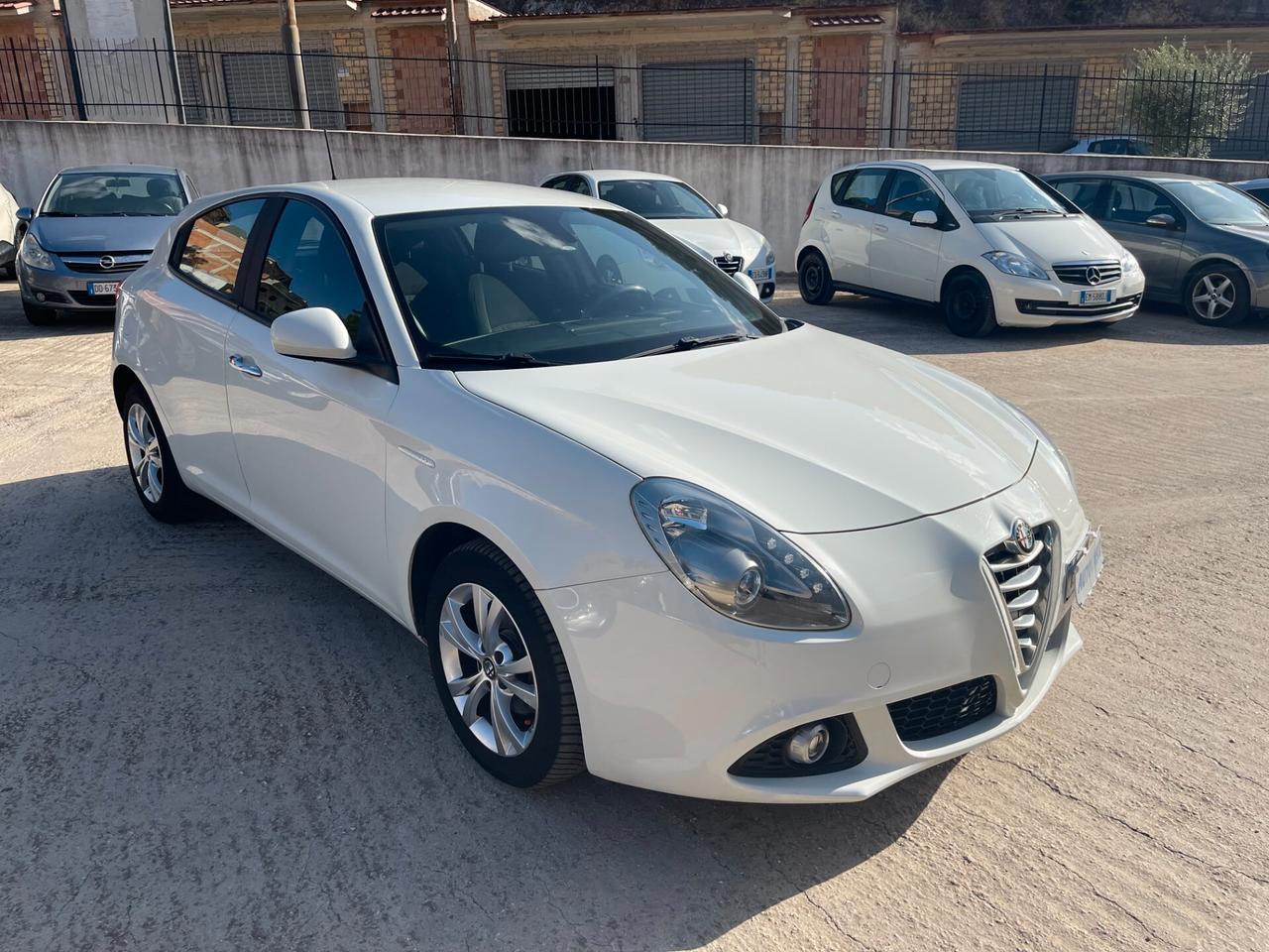 Alfa Romeo Giulietta 1.6 JTDm-2 105 CV Business