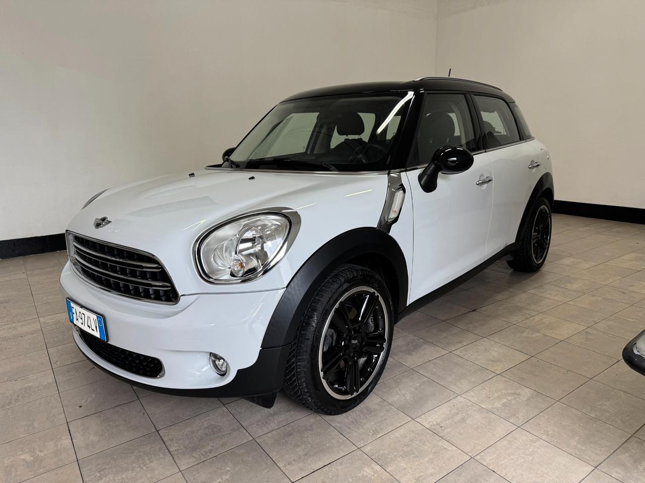 Mini Cooper 2015 D Countryman Mini 1.6 Cooper D KM 125000