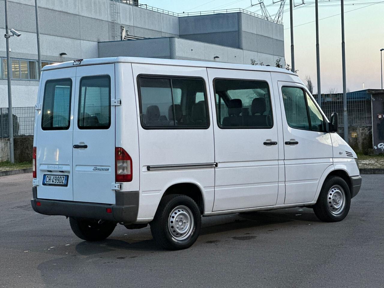 Mercedes Benz 9 posti cc 2.7 modello 616