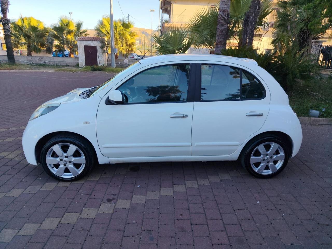 Nissan Micra 1.2 16V 5 porte Easy