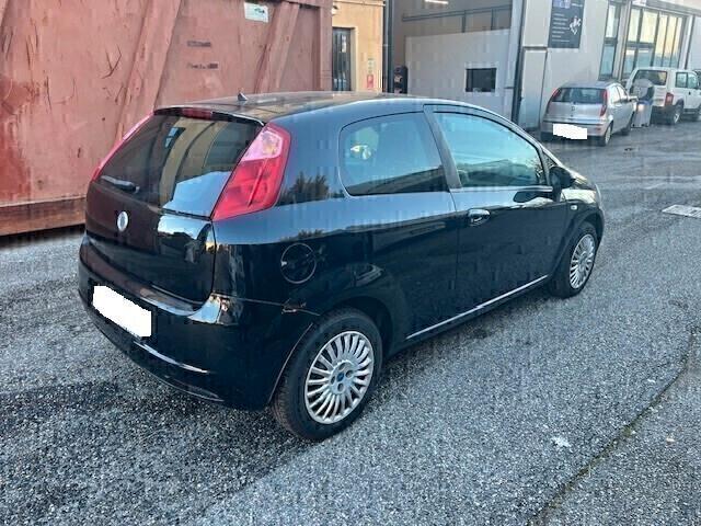 Fiat Grande Punto 1.2 OK NEOPATENTATI