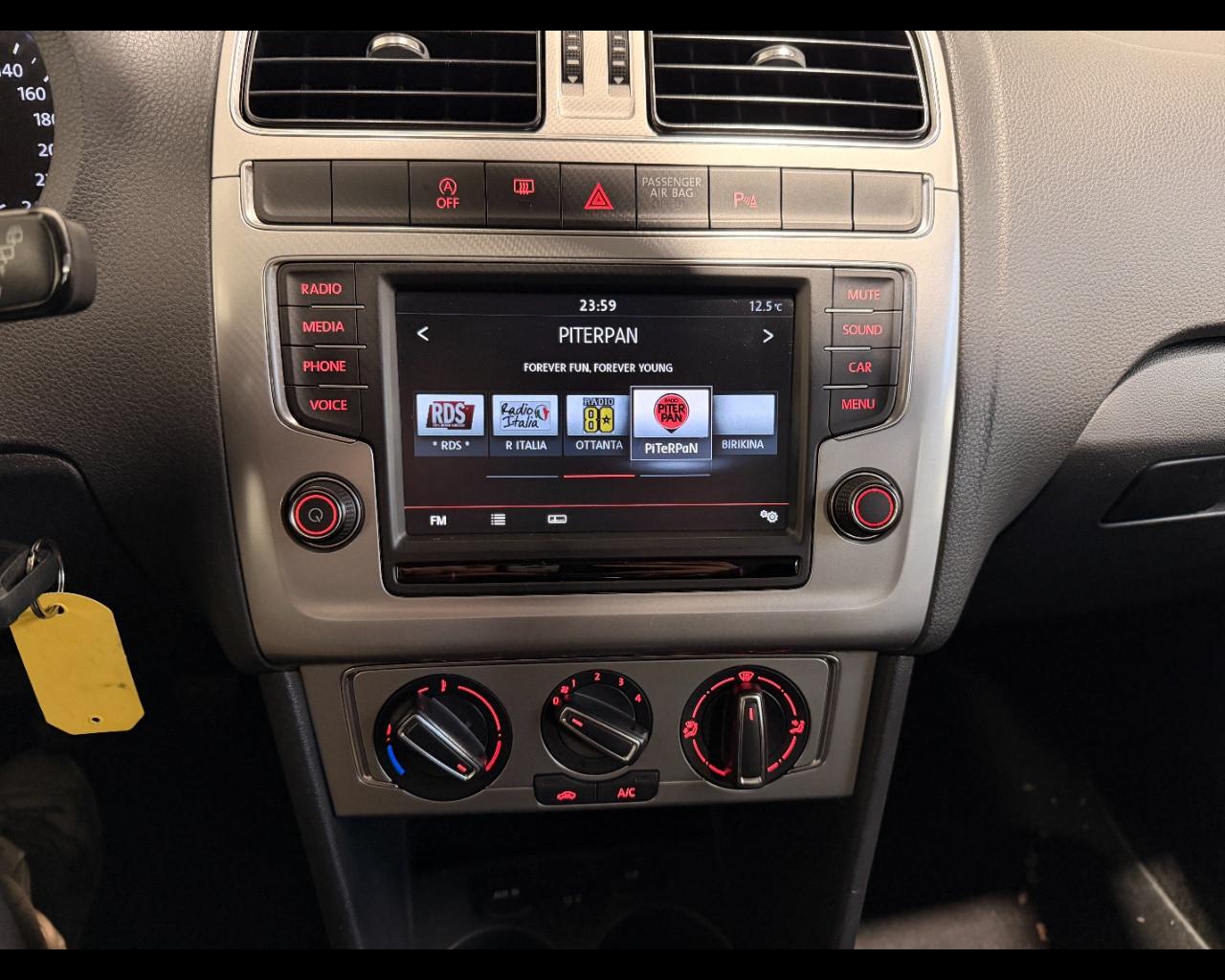 VOLKSWAGEN POLO 5P 1.4 TDI COMFORTLINE 90CV