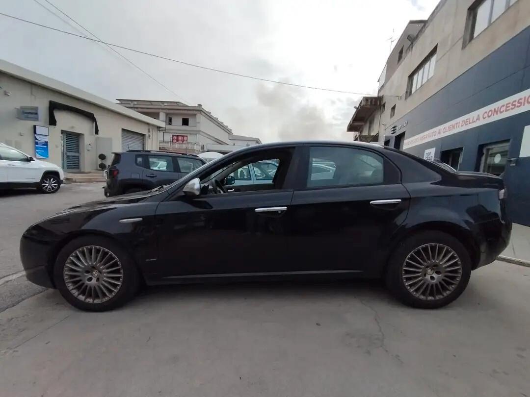 Alfa Romeo 159 1.9 JTDm 16V Exclusive