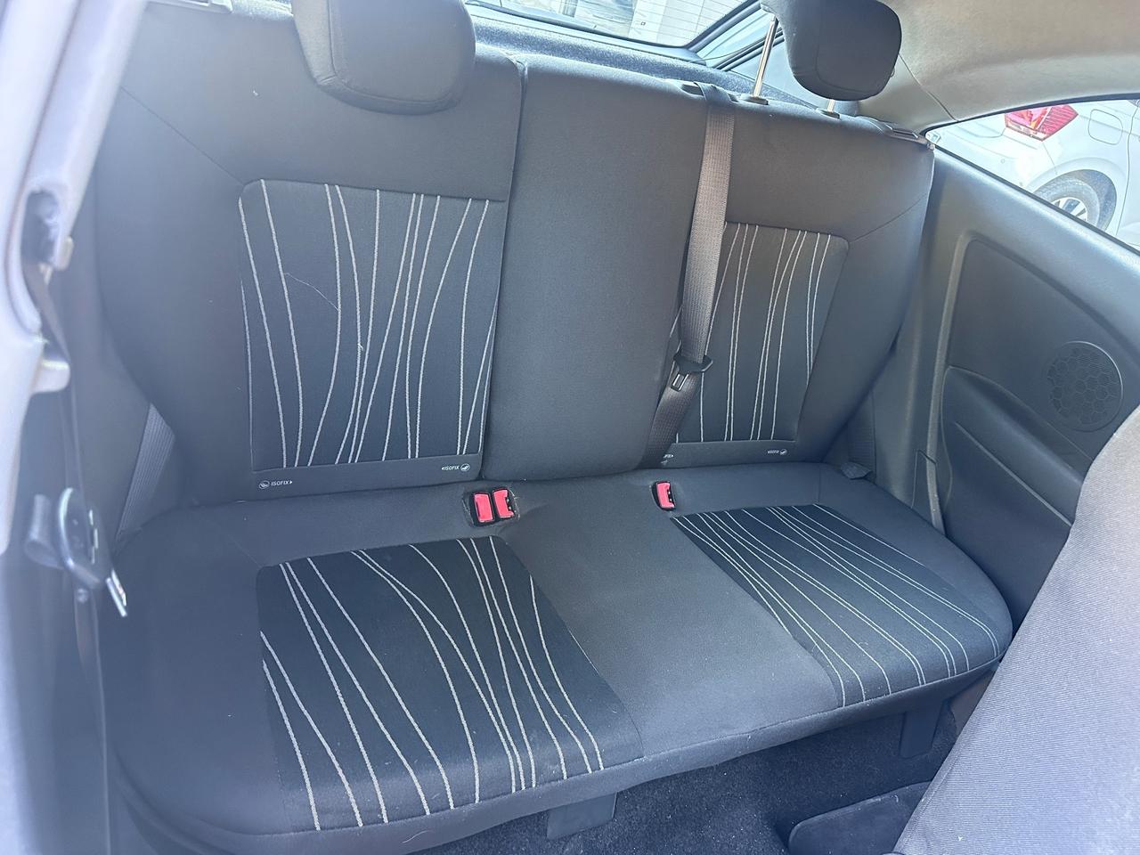 Opel Corsa 1.2 3 porte Sport Neopatentati unipro