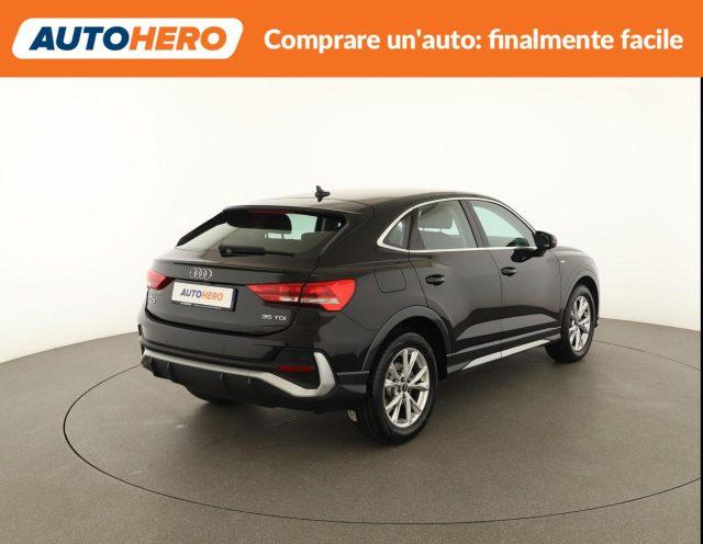 AUDI Q3 35 TDI S line edition