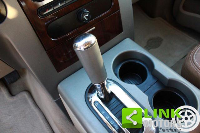 FORD F 150 CREW CAB 5.4 V8 4X4 KING RANCH