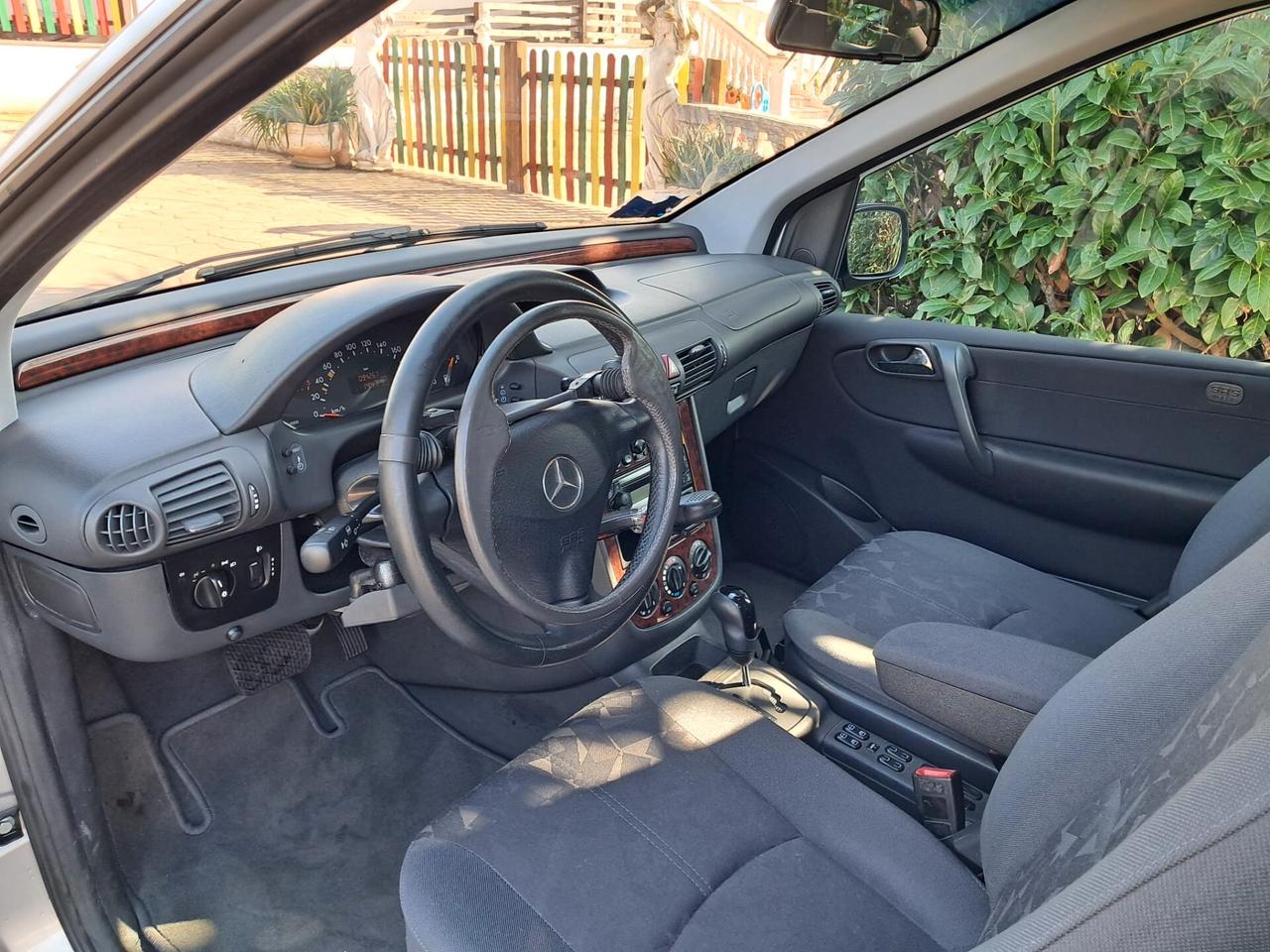 Mercedes Vaneo 1.7 CDI UNIPRO POCHI KM AUSILI GUIDA DISABILI PEDANA