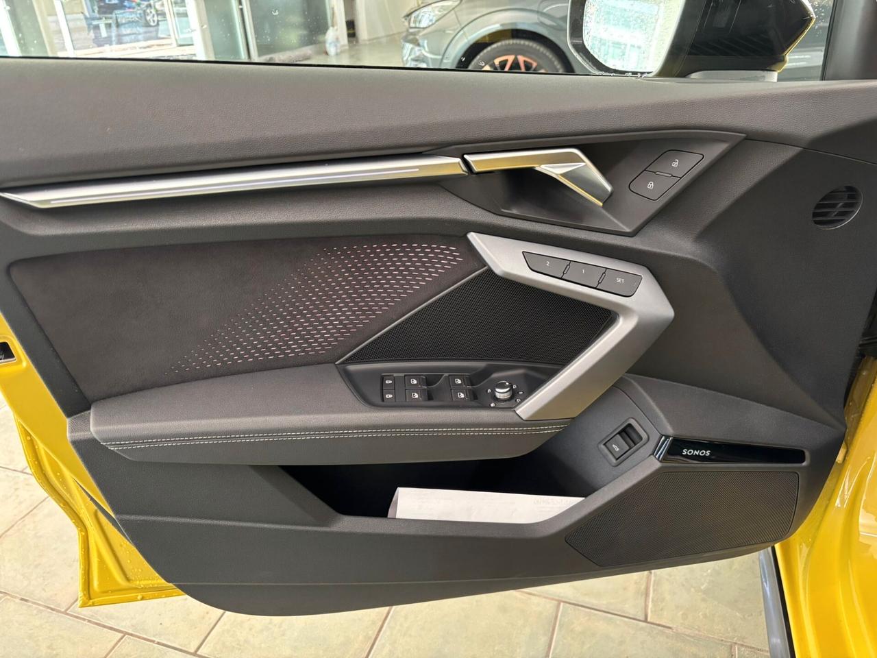 Audi A3 allstreet 35 TFSI S tronic Identity Contrast