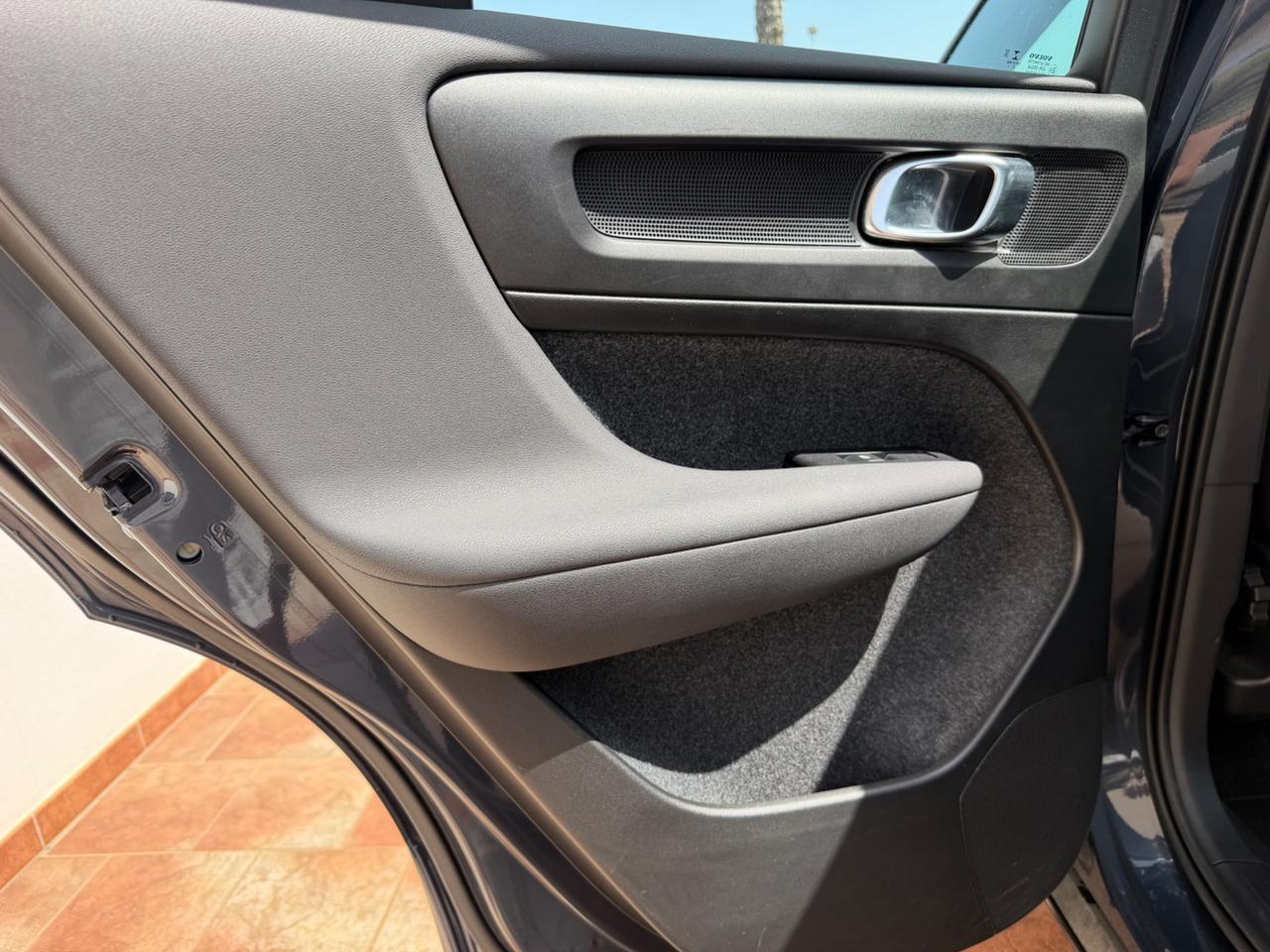 Volvo XC40 T5 Recharge Plug-in Hybrid automatico Ultimate Bright