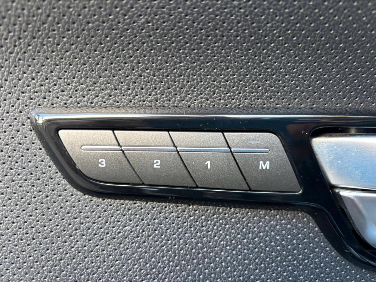 Land Rover Range Evoque 2.2 TD4 5p. Prestige