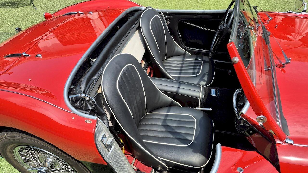 Austin-Healey 100 BN1 – 1954