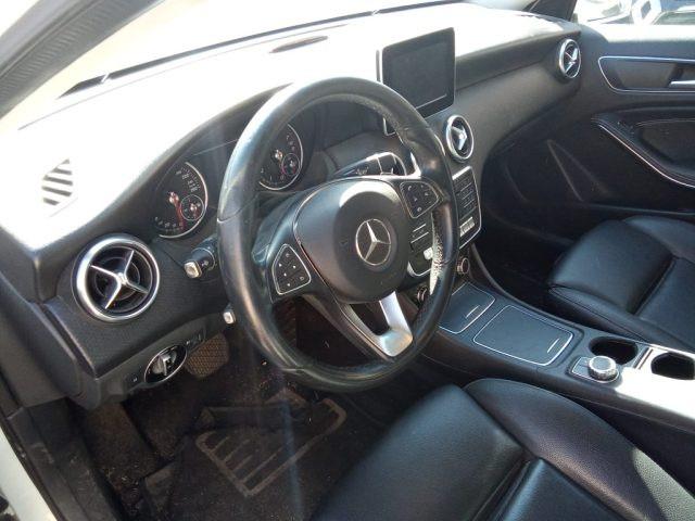 MERCEDES-BENZ A 180 EXECUTIVE AUTOM F1 NAVI ECOPELLE"16 ITALIA