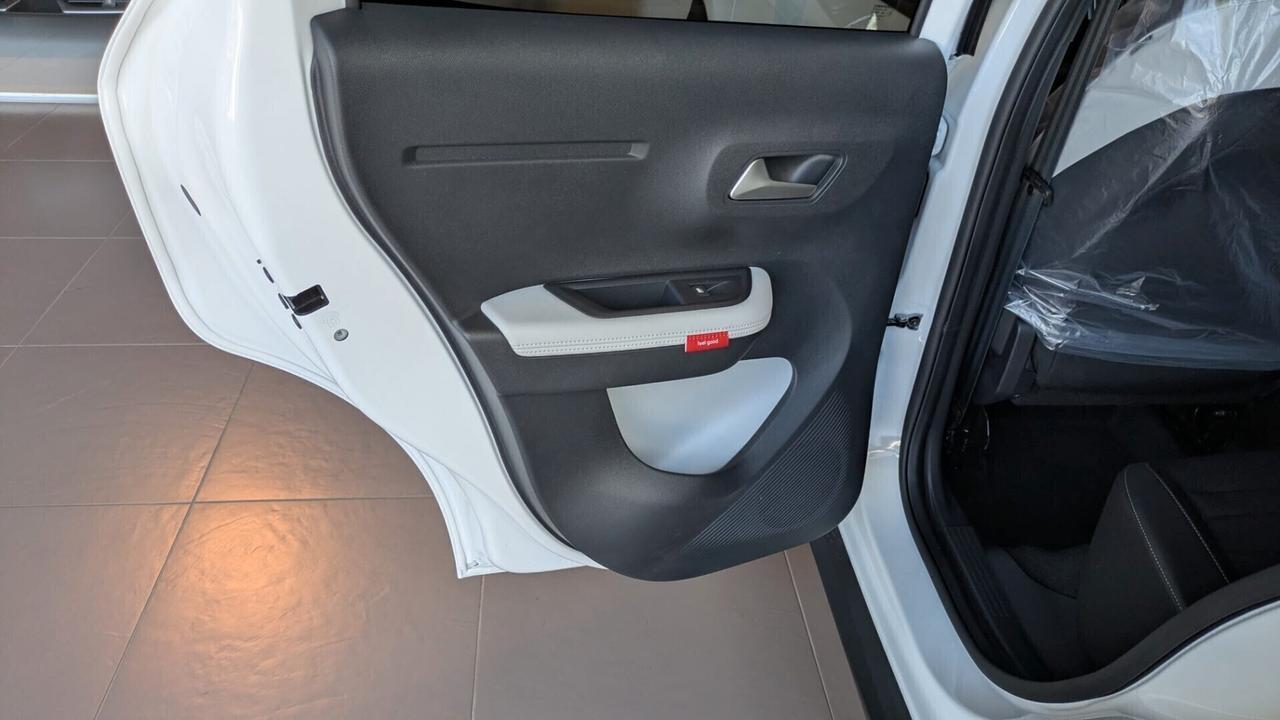 Citroen C3 Turbo 100 MAX km 0