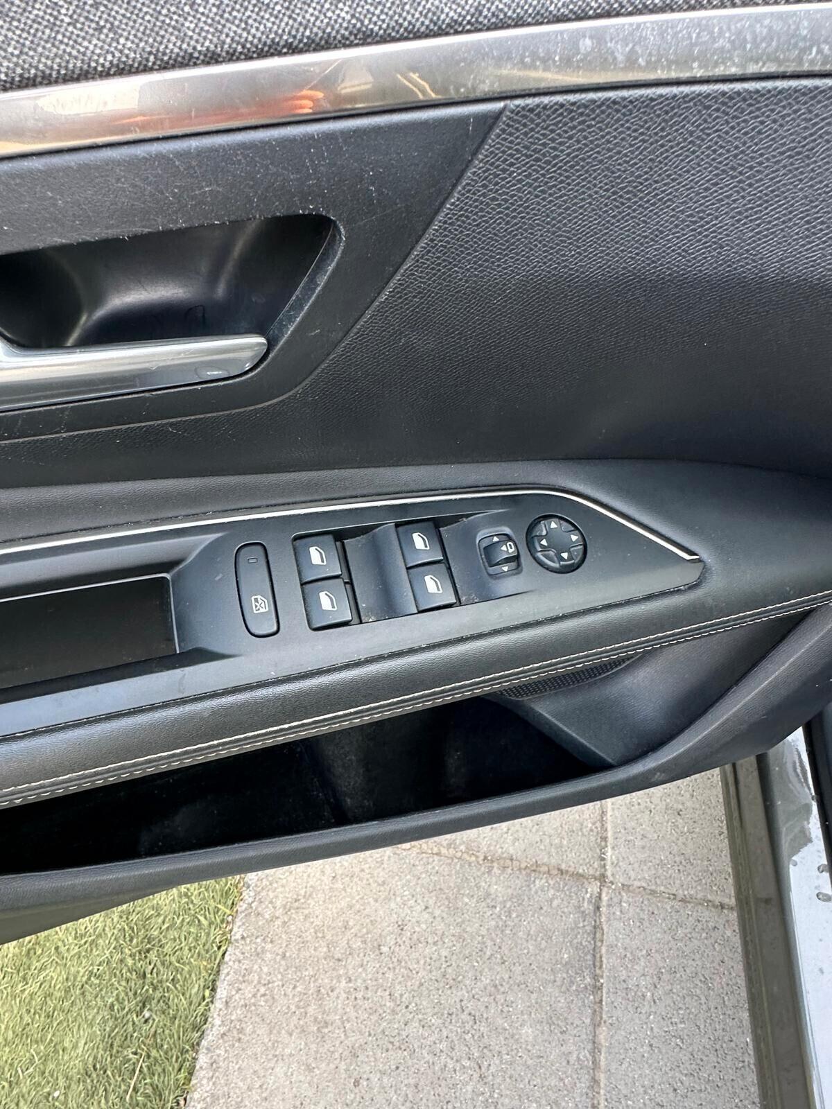 Peugeot 3008 GT LINE 1.5 130CV 2020 AUTOMATIC-FARI LED-INT PELLE