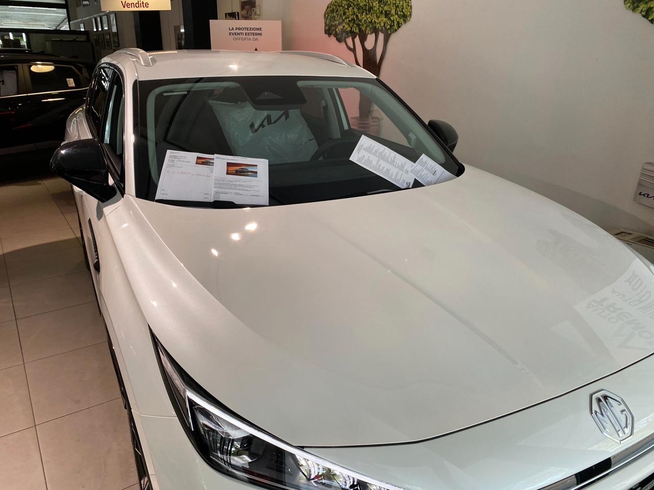 Mg HS 1.5 Hybrid+ Luxury