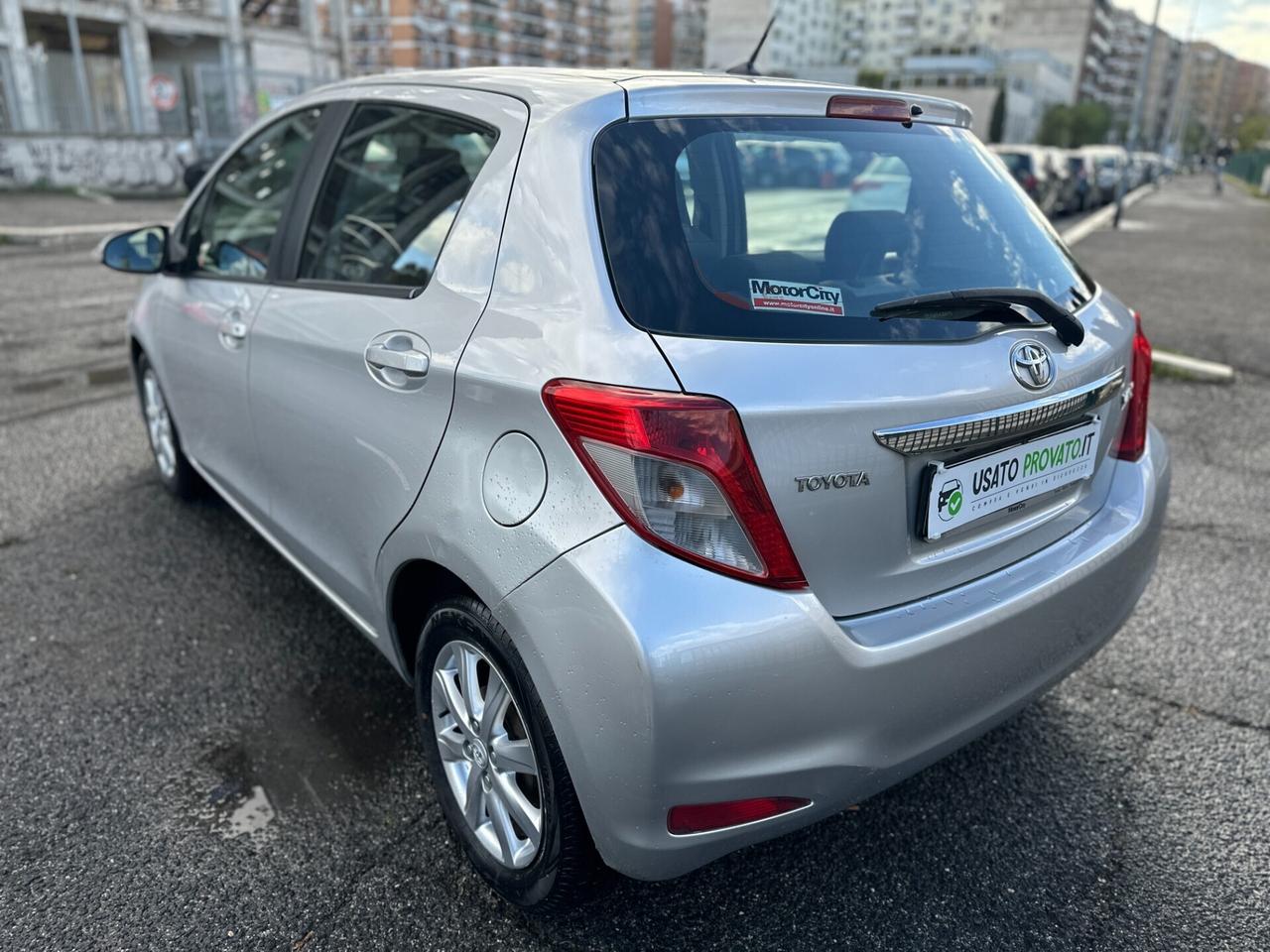 Toyota Yaris 1.4d 90cv PARI AL NUOVO Garanzia