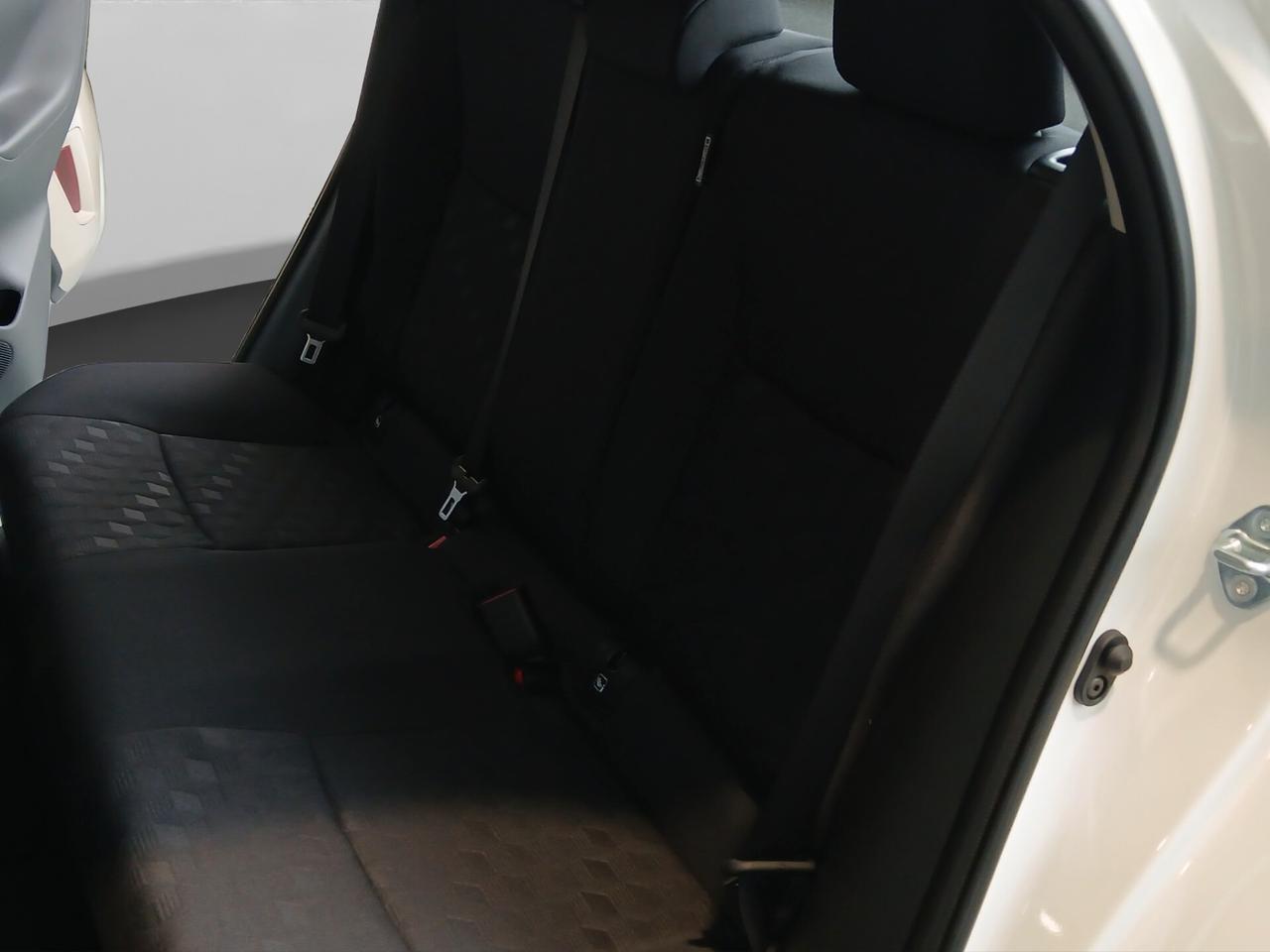 Toyota Yaris 1.5 Hybrid 5 porte Active + BUSINESS PACK 115CV