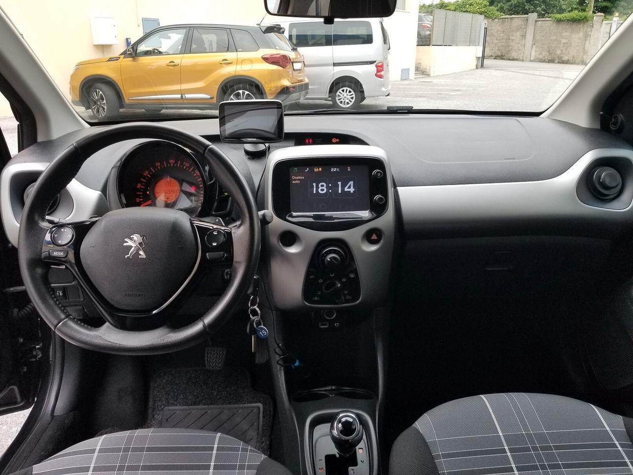 Peugeot 108 VTi 72 ETG 5 porte Allure