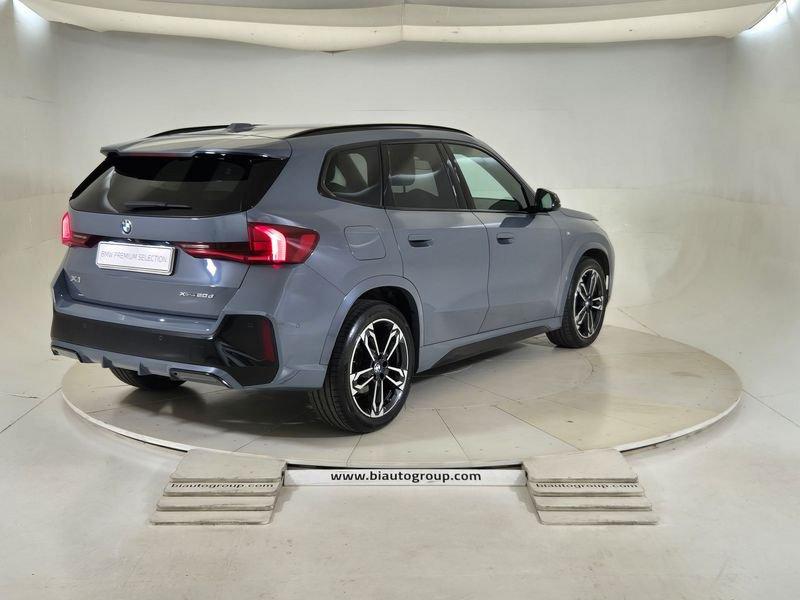 BMW X1 xdrive20d mhev 48V X-Line auto