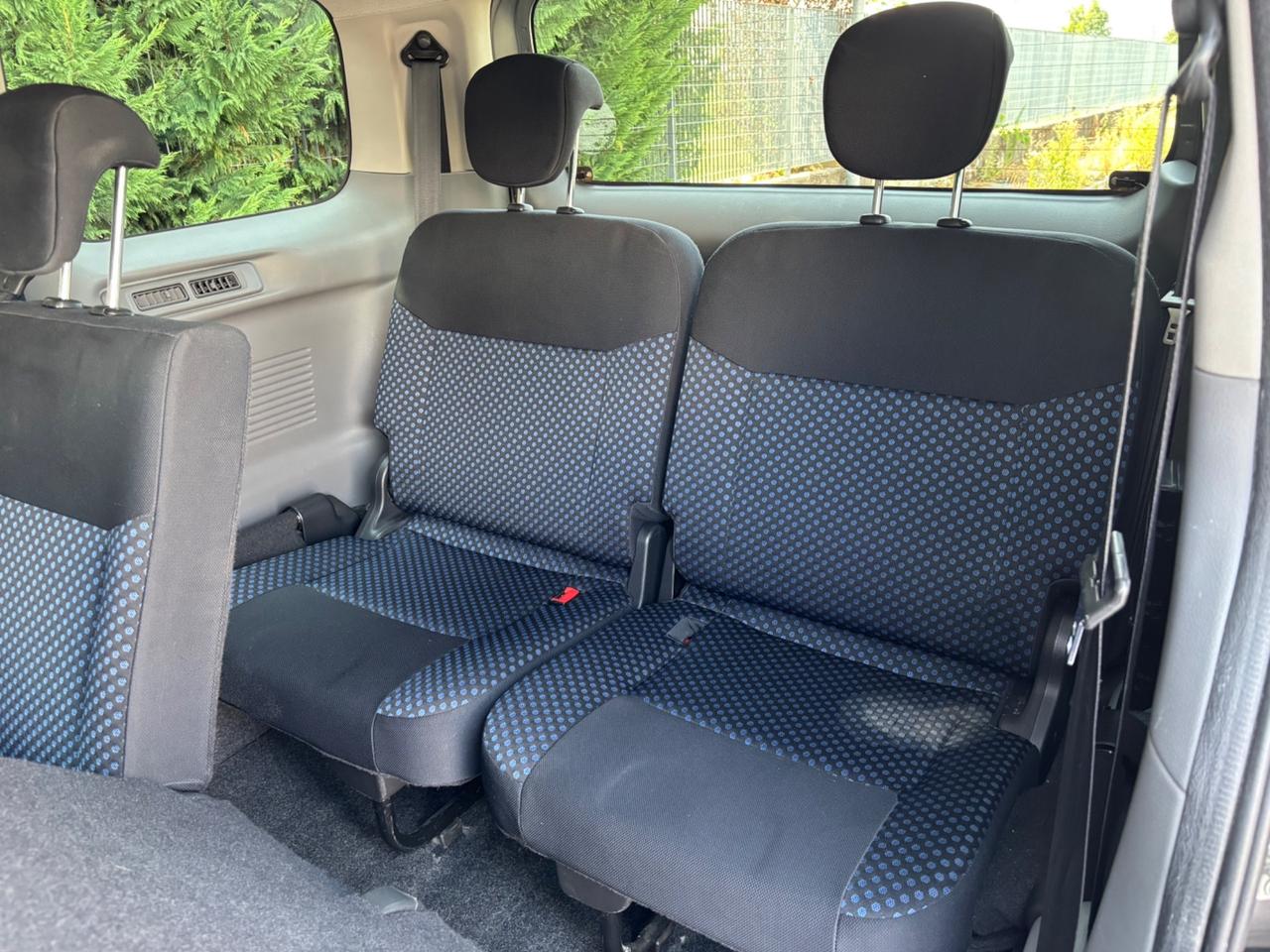 Nissan NV200 EVALIA, 1.6 BENZINA, UNI PRO, INTROVABILE