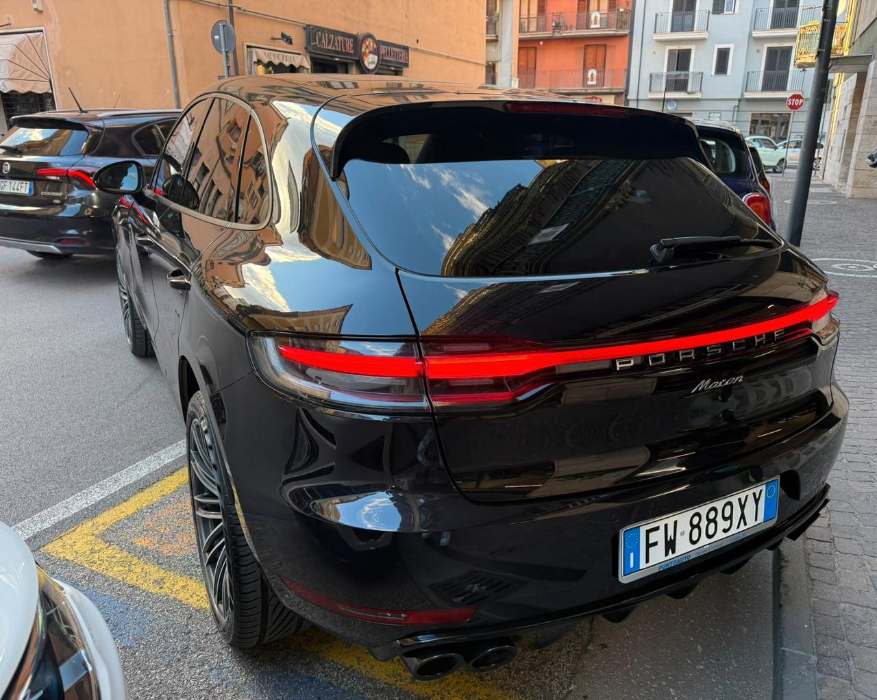 Porsche Macan 2.0 T 245cv no superbollo