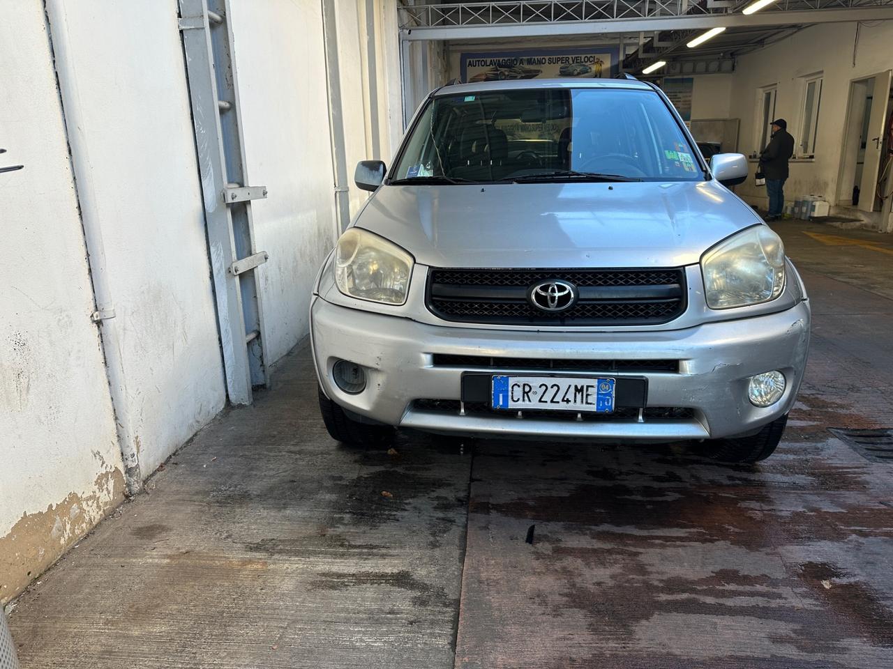 Toyota RAV 4 RAV4 2.0 16V cat 5 porte Sol