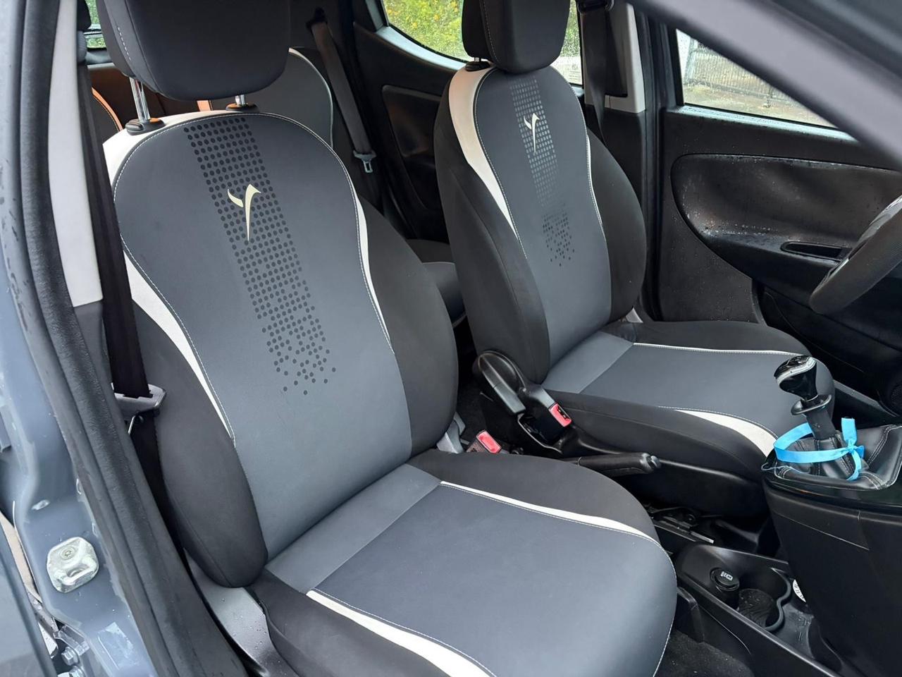 Lancia Ypsilon Metano Ecochic Elefantino