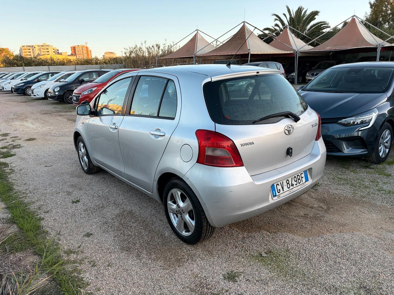 TOYOTA YARIS 1.0 ANNO 2007 5 PORTE