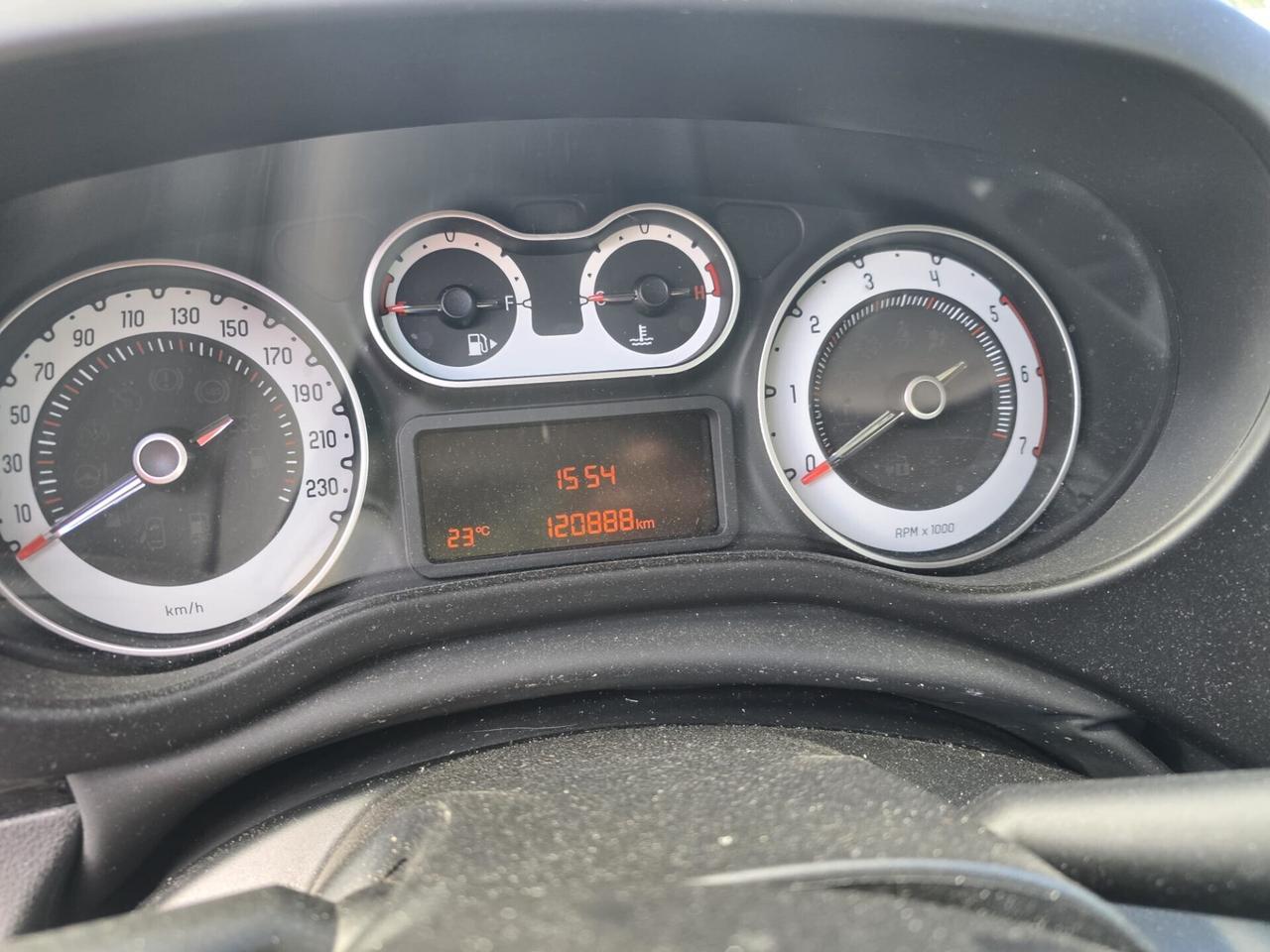 Fiat 500L 1.6 Multijet 120 CV Business