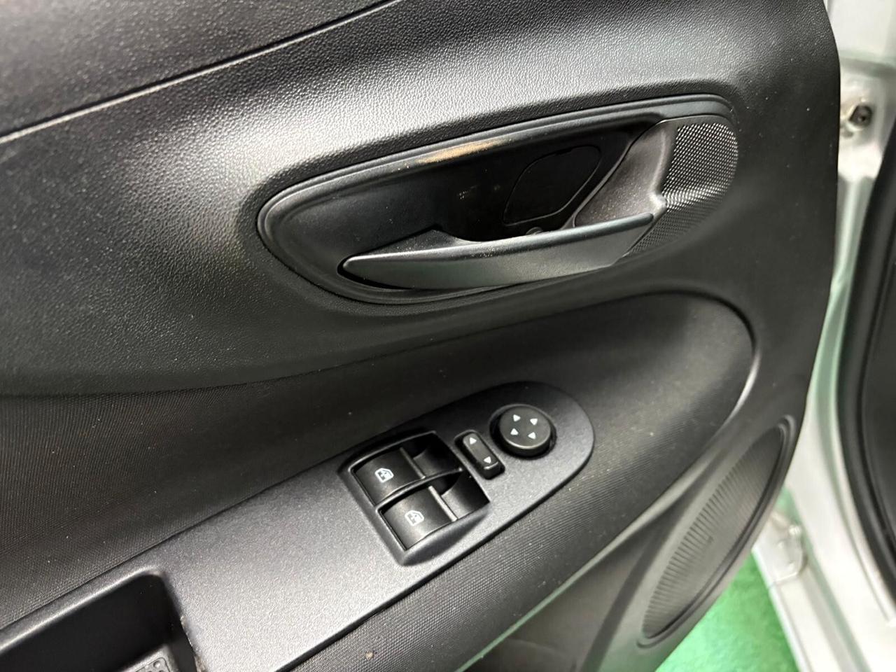 Fiat Punto 1.4 77cv GPL Street X Neopatentati