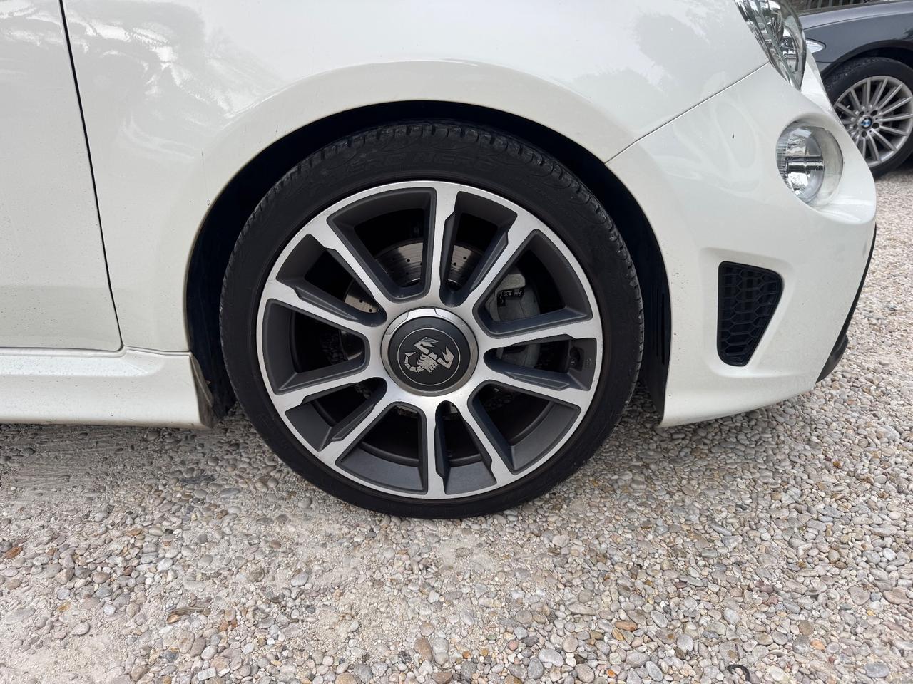 Abarth 595 C 1.4 Turbo T-Jet 165 CV Turismo