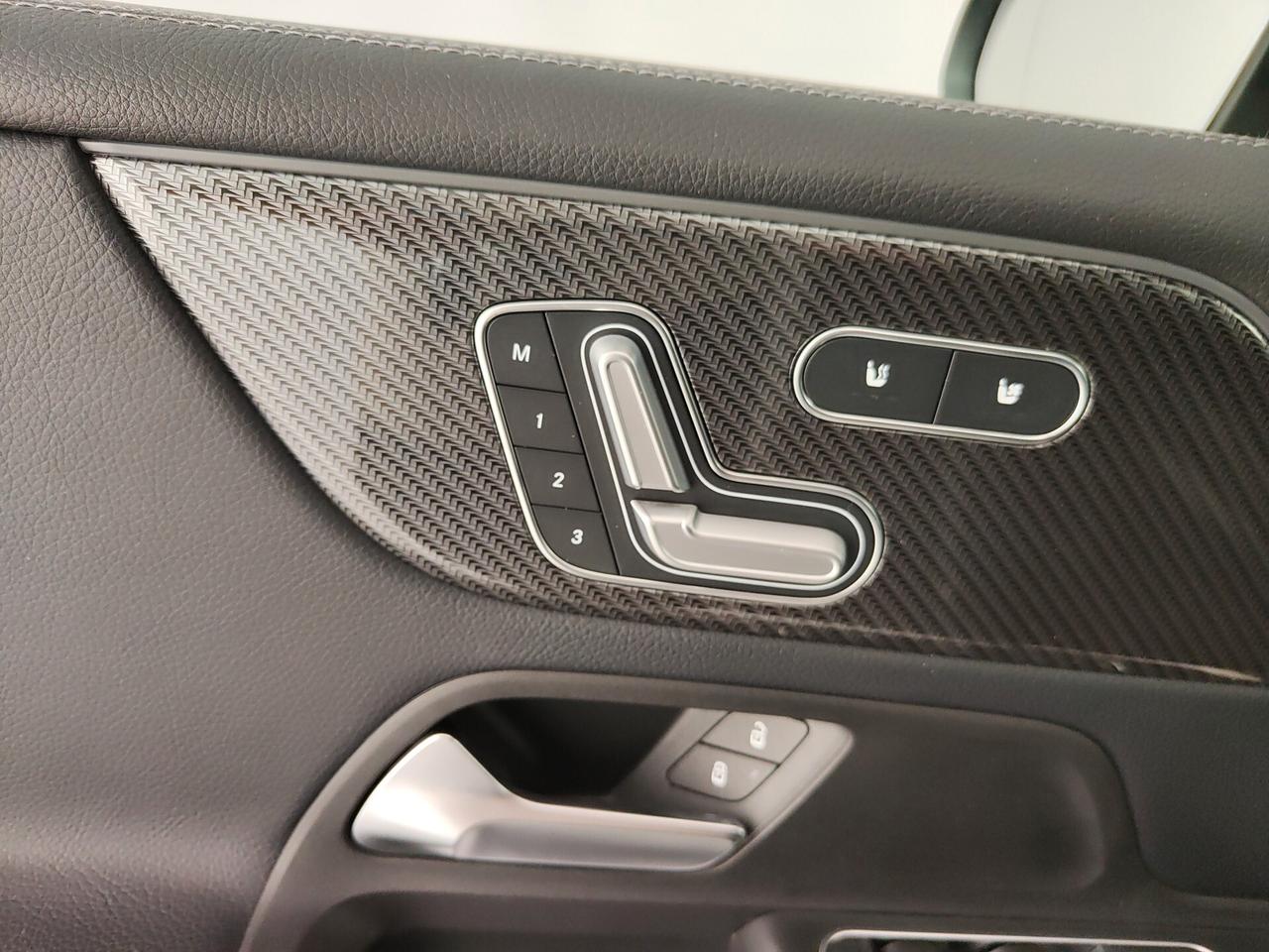 Mercedes-benz GLB 220 d Automatic 4Matic Premium