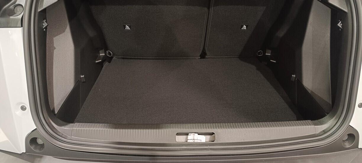 Peugeot 2008 Hybrid 145 e-DCS6 Style