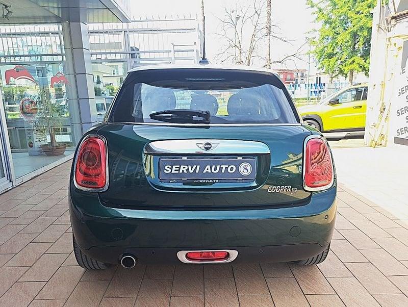 MINI Mini 5 porte 1.5 Cooper D 5p Business auto