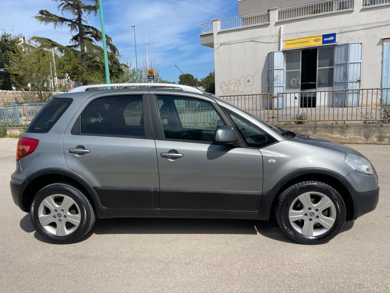 Fiat Sedici 1.9 MJT 4x4 Dynamic 2006 - POCHI KM