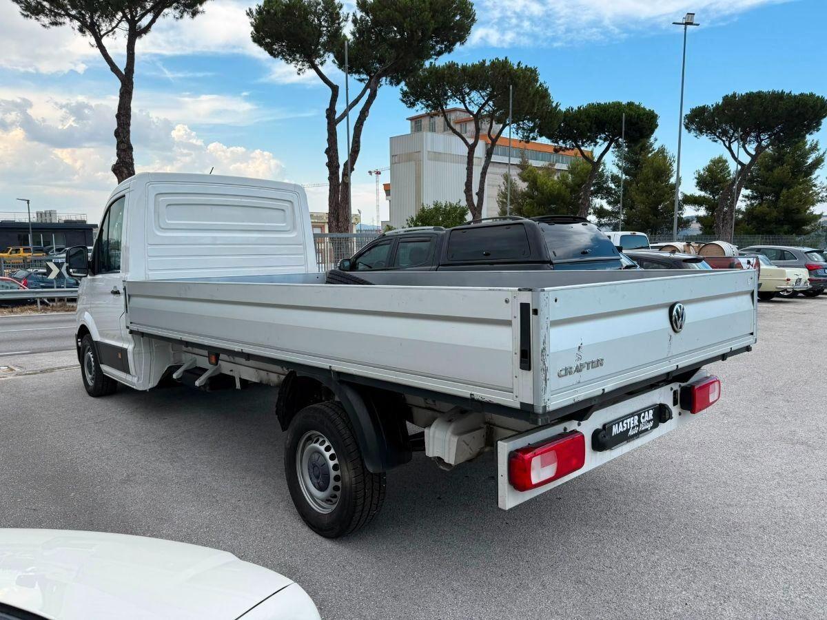 Volkswagen Crafter 35 2.0 TDI 140CV PL Cabinato