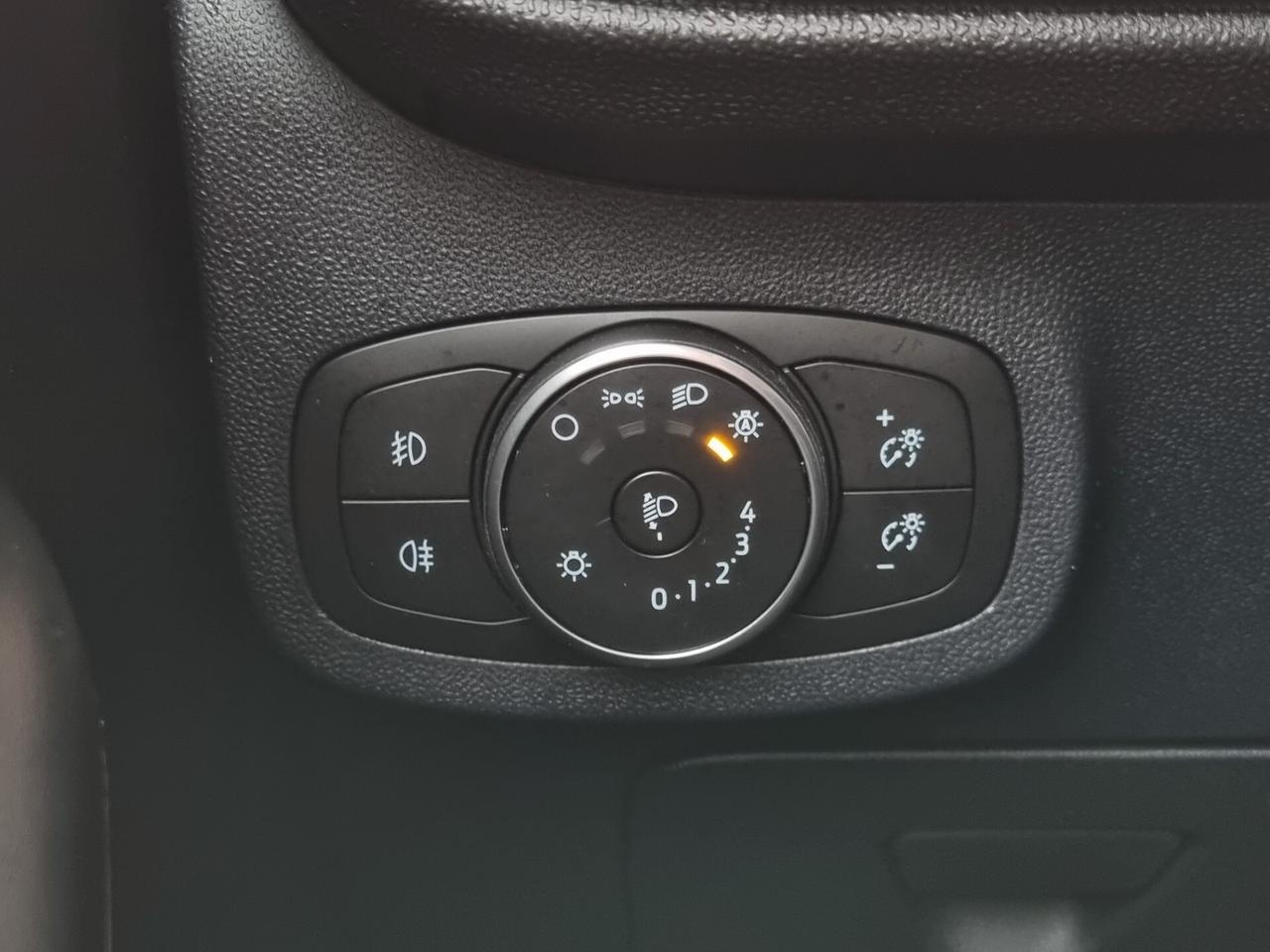 Ford Fiesta 1.5 EcoBlue 5 porte Business
